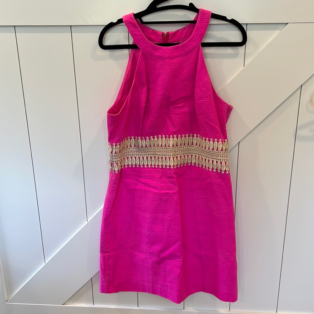 Bright pink Lilly Pulitzer dress!